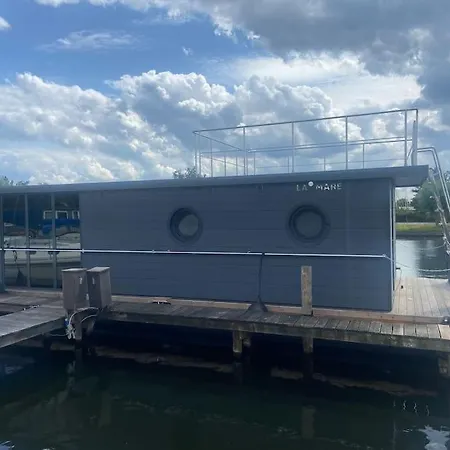 La Mare Houseboat Nederhorst den Berg